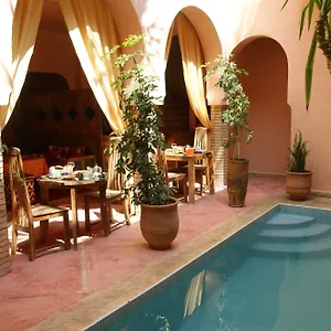 Riad Azenzer, Marrakesh